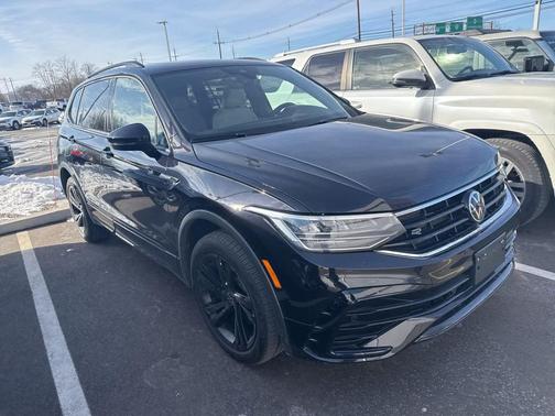 2024 Volkswagen Tiguan 2.0T SE R-Line Black 4MOTION