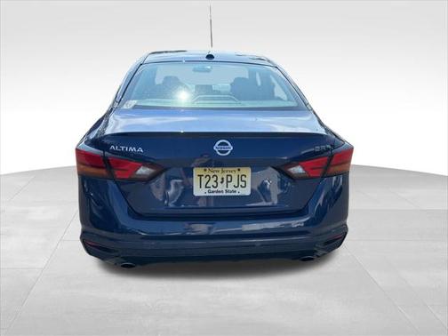 2020 Nissan Altima SR FWD