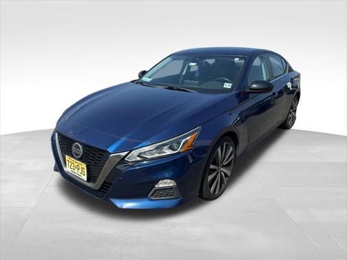 2020 Nissan Altima SR FWD