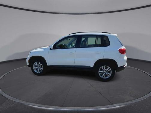 Night Blue Metallic 2016 Volkswagen Tiguan S