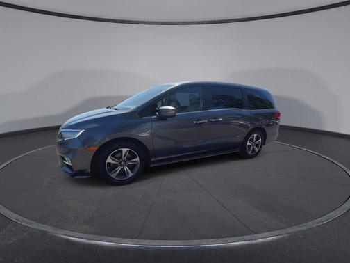 Modern Steel Metallic 2018 Honda Odyssey Touring