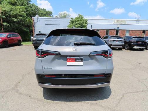 Urban Gray Pearl 2027 Honda HR-V EX-L