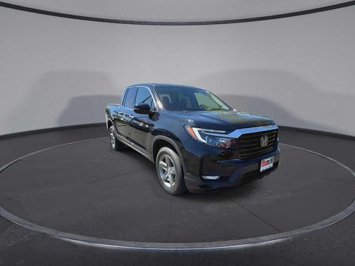 Crystal Black Pearl 2023 Honda Ridgeline RTL-E