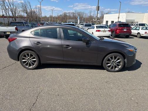 2018 Mazda Mazda3 Touring