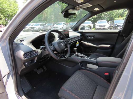 Urban Gray Pearl 2027 Honda HR-V Sport
