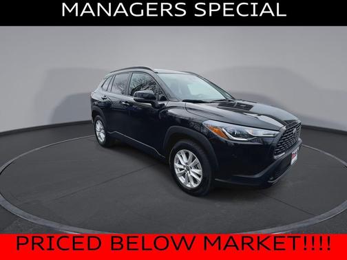 2023 Toyota Corolla Cross LE