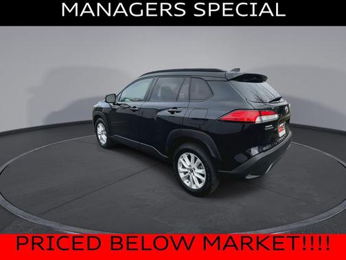2023 Toyota Corolla Cross LE