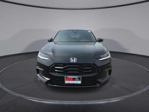 Crystal Black Pearl 2026 Honda HR-V AWD Sport