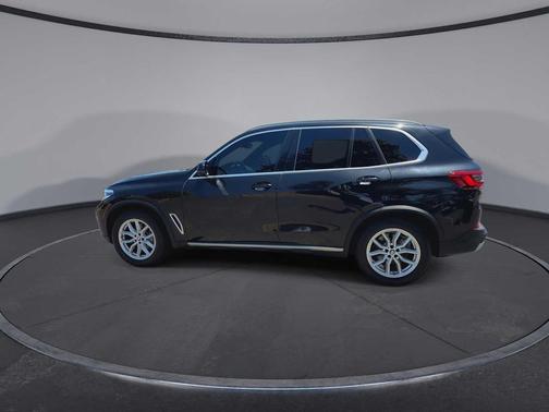 Black Sapphire Metallic 2019 BMW X5 xDrive40i