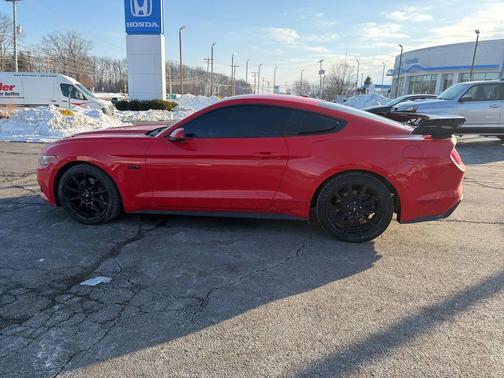 2016 Ford Mustang GT Premium