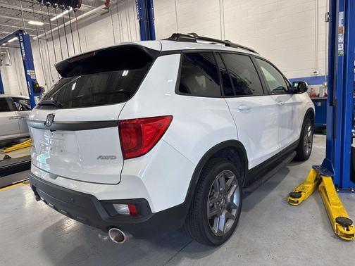 2023 Honda Passport AWD EX-L