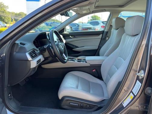 2018 Honda Accord Touring for sale in Eatontown, NJ - image 8