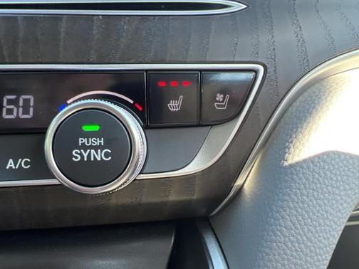 2018 Honda Accord Touring for sale in Eatontown, NJ - image 30
