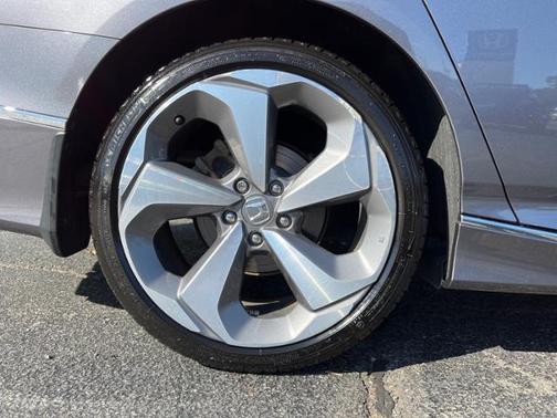 2018 Honda Accord Touring for sale in Eatontown, NJ - image 43