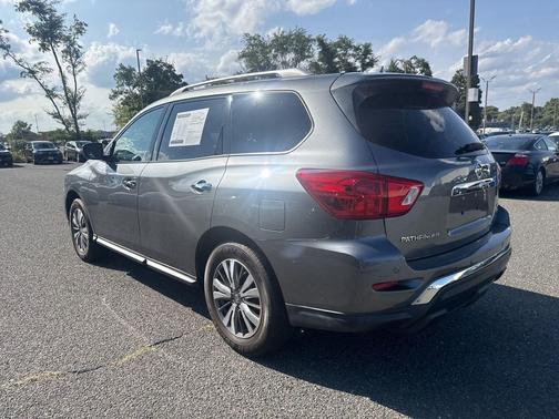 2020 Nissan Pathfinder SV 4WD