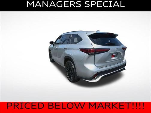2023 Toyota Highlander XSE