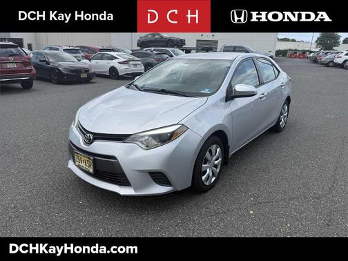 Classic Silver Metallic 2016 Toyota Corolla LE