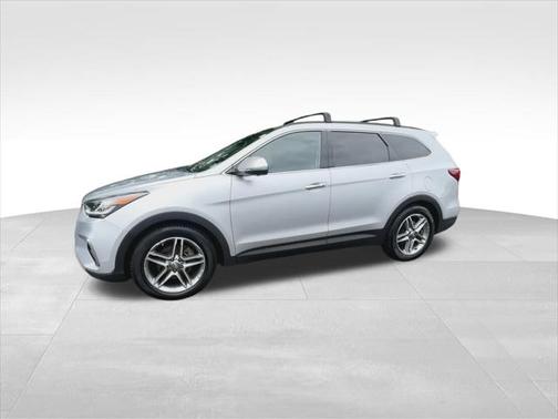 2017 Hyundai SANTA FE SE Ultimate