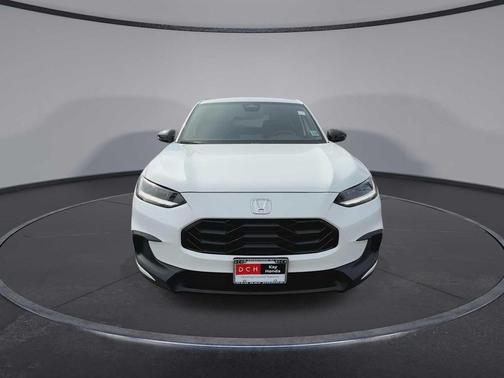 Platinum White Pearl 2023 Honda HR-V AWD Sport