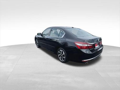 2017 Honda Accord EX-L w/Navigation & Honda Sensing