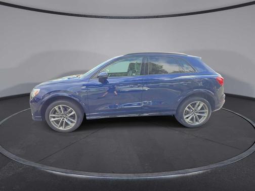 Navarra Blue Metallic 2024 Audi Q3 Premium 45 TFSI S line quattro Tiptronic