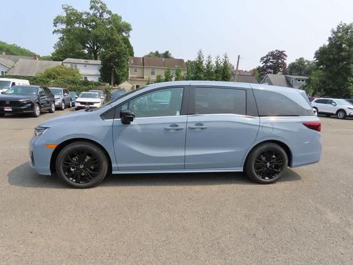 Sonic Gray Pearl 2027 Honda Odyssey Sport-L