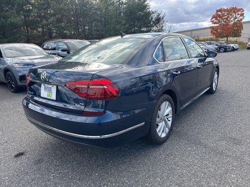 2018 Volkswagen Passat 2.0T SE