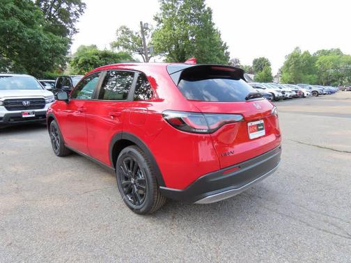 Milano Red 2027 Honda HR-V Sport