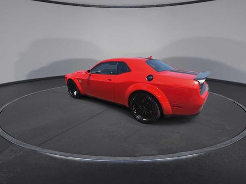 Go Mango 2019 Dodge Challenger SRT Hellcat