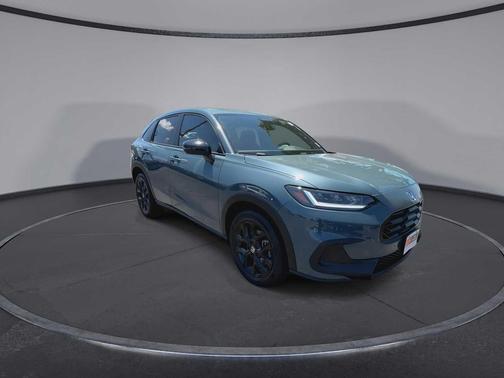 Nordic Forest Pearl 2024 Honda HR-V Sport