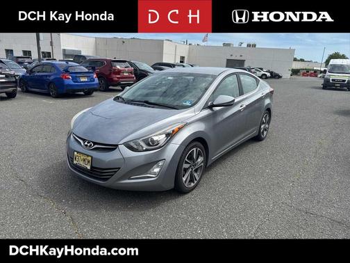 Titanium Gray Metallic 2014 Hyundai ELANTRA Limited
