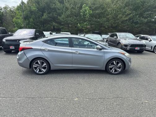 Titanium Gray Metallic 2014 Hyundai ELANTRA Limited