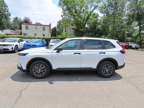 Platinum White Pearl 2027 Honda CR-V Hybrid TrailSport AWD