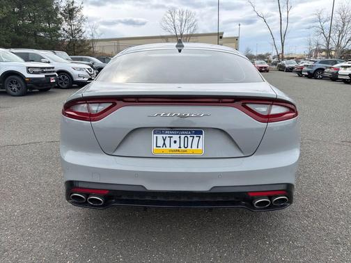 Ceramic Silver 2018 Kia Stinger GT1