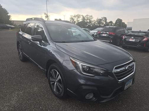 Magnetite Gray Metallic 2019 Subaru Outback 3.6R Limited
