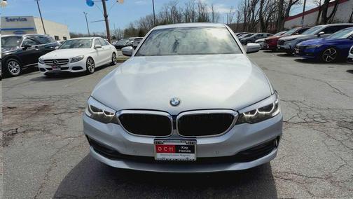 Glacier Silver Metallic 2018 BMW 530e xDrive iPerformance