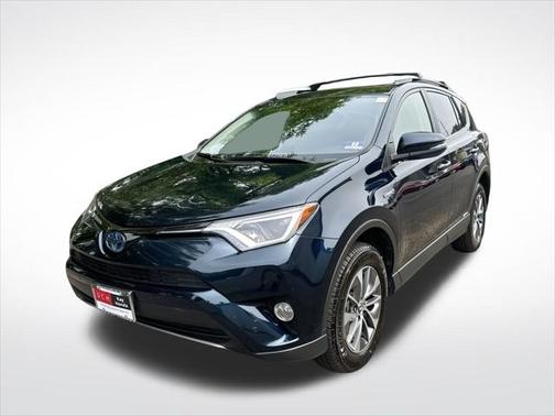 2017 Toyota RAV4 Hybrid XLE