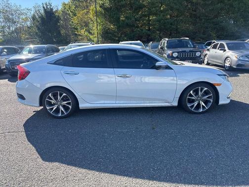 2019 Honda Civic Touring