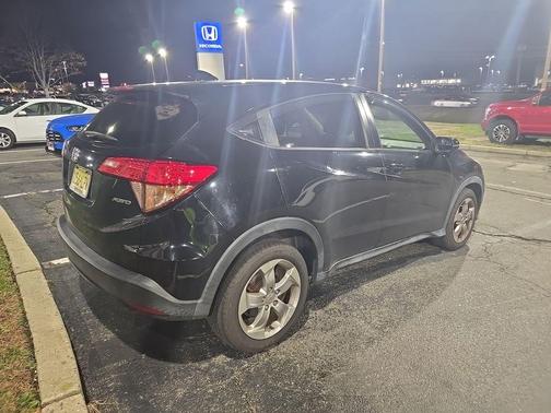 2017 Honda HR-V EX