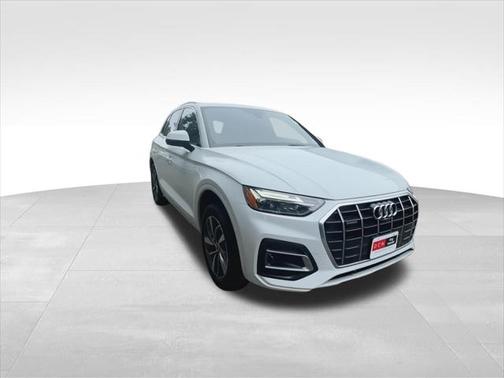 2021 Audi Q5 45 Premium Plus