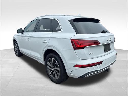 2021 Audi Q5 45 Premium Plus