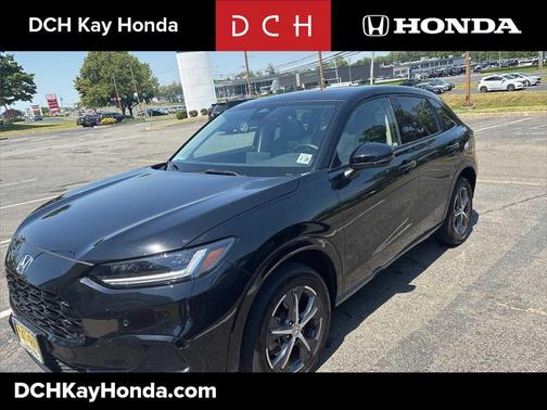 Crystal Black Pearl 2023 Honda HR-V EX-L