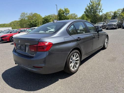 Mineral Gray Metallic 2016 BMW 320 i
