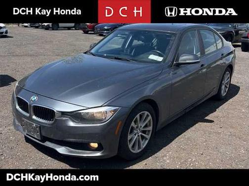 Mineral Gray Metallic 2016 BMW 320 i