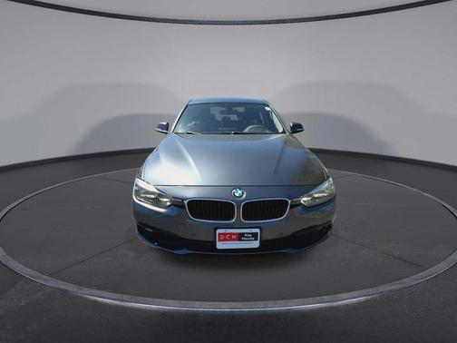 Mineral Gray Metallic 2016 BMW 320 i
