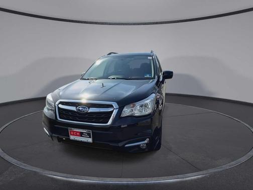 Crystal Black Silica 2017 Subaru Forester 2.5i Premium