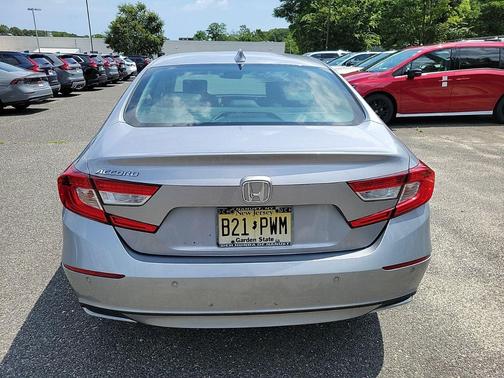2022 Honda Accord EX-L 1.5T