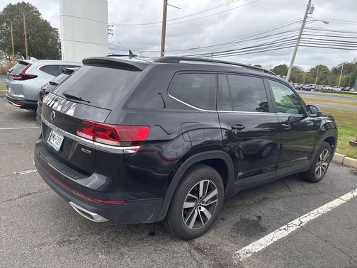 2022 Volkswagen Atlas 2.0T SE