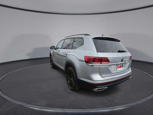 2022 Volkswagen Atlas 2.0T SE w/Technology 4MOTION