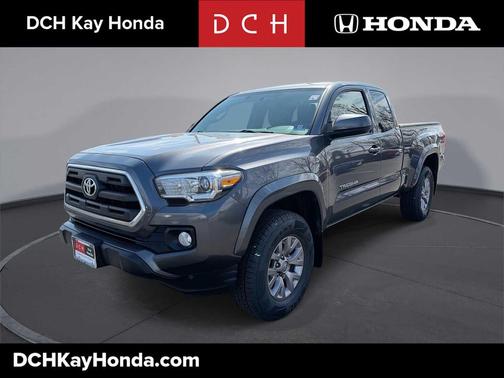 2016 Toyota Tacoma SR5